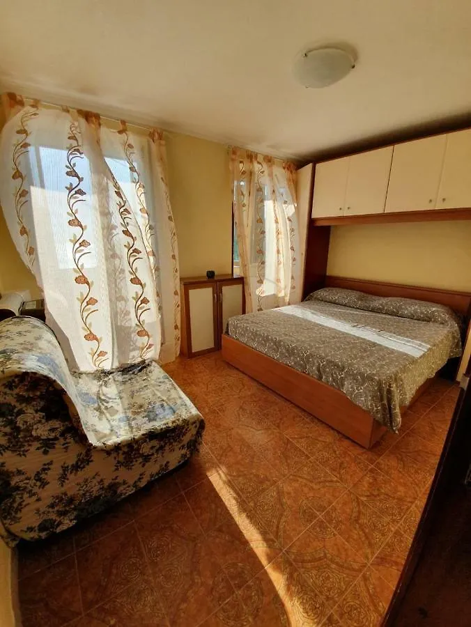 Stella Maris Apartment Corniglia 0*,  Italy